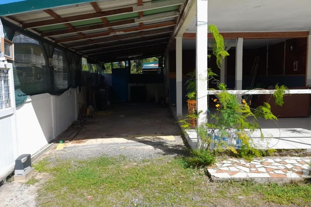 La Petite Maison, Spacieuse, Avec Jardin / Parking 圣罗斯 外观 照片